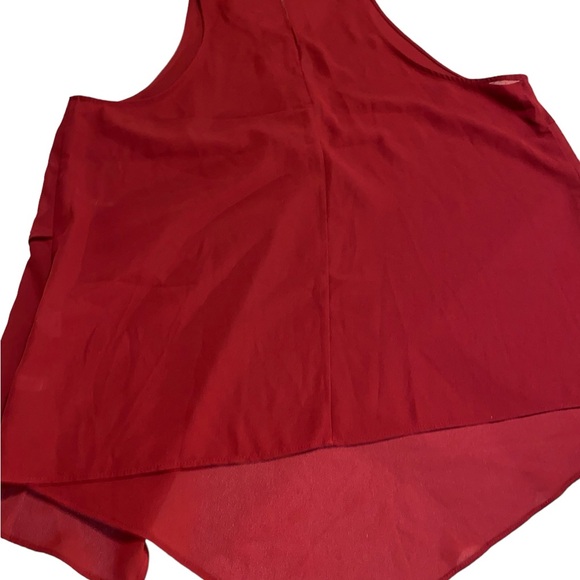 Women’s sz Large red handkerchief hem tank by New York & Co nwt’s - Picture 3 of 8